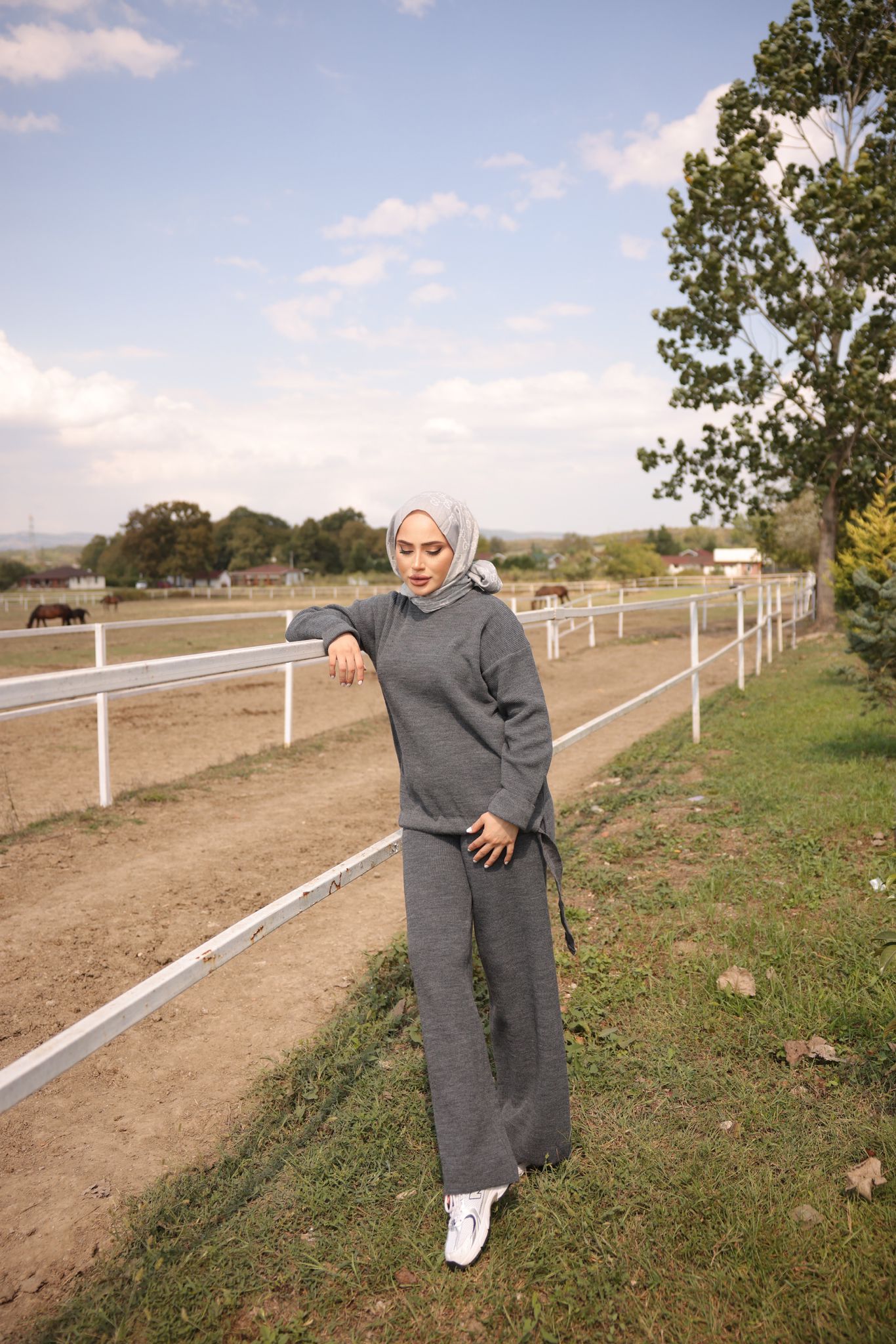 Antrasit%20Tünelli%20Triko%20Takım%201024